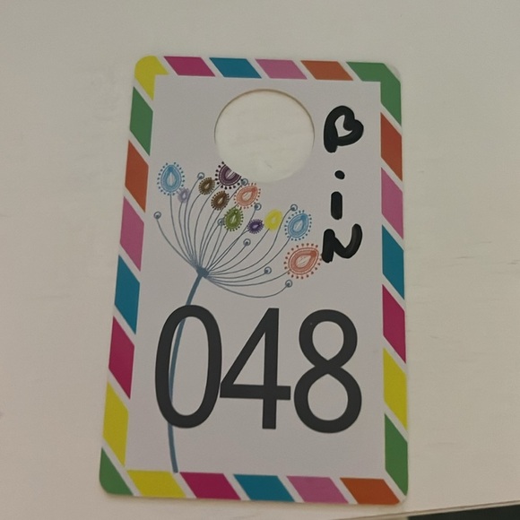 Time and tru paperbag button fly high rise ruffle waist belt jeans size 20. - Picture 11 of 11